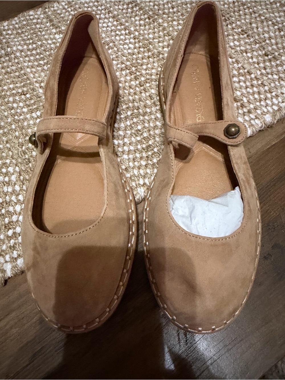 Crown Vintage Mary Jane flats,